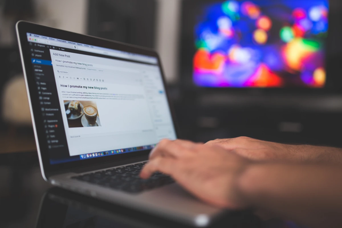 Blog Website Review: Content Structure, SEO, Readability and Internal Links