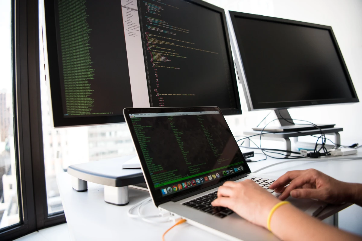 AI Coding Tool Review: Code Quality, Security, Context and Developer Workflow