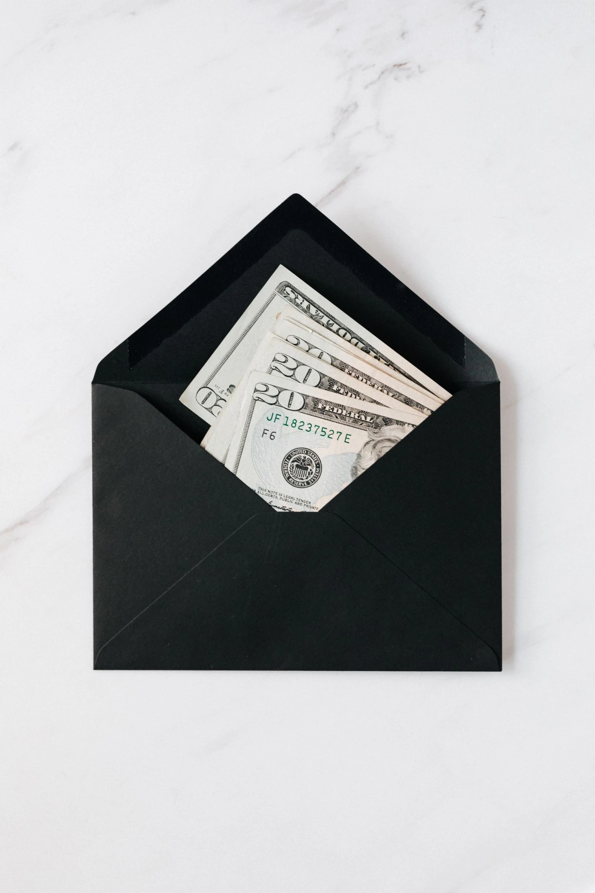 Banking Basics for Small Businesses: Accounts, Payments and Daily Control