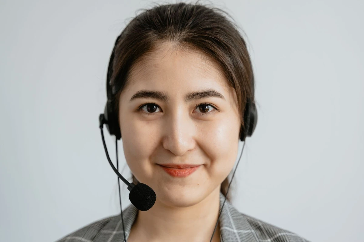 AI Customer Support Agents: Faster Help Without Robotic Replies