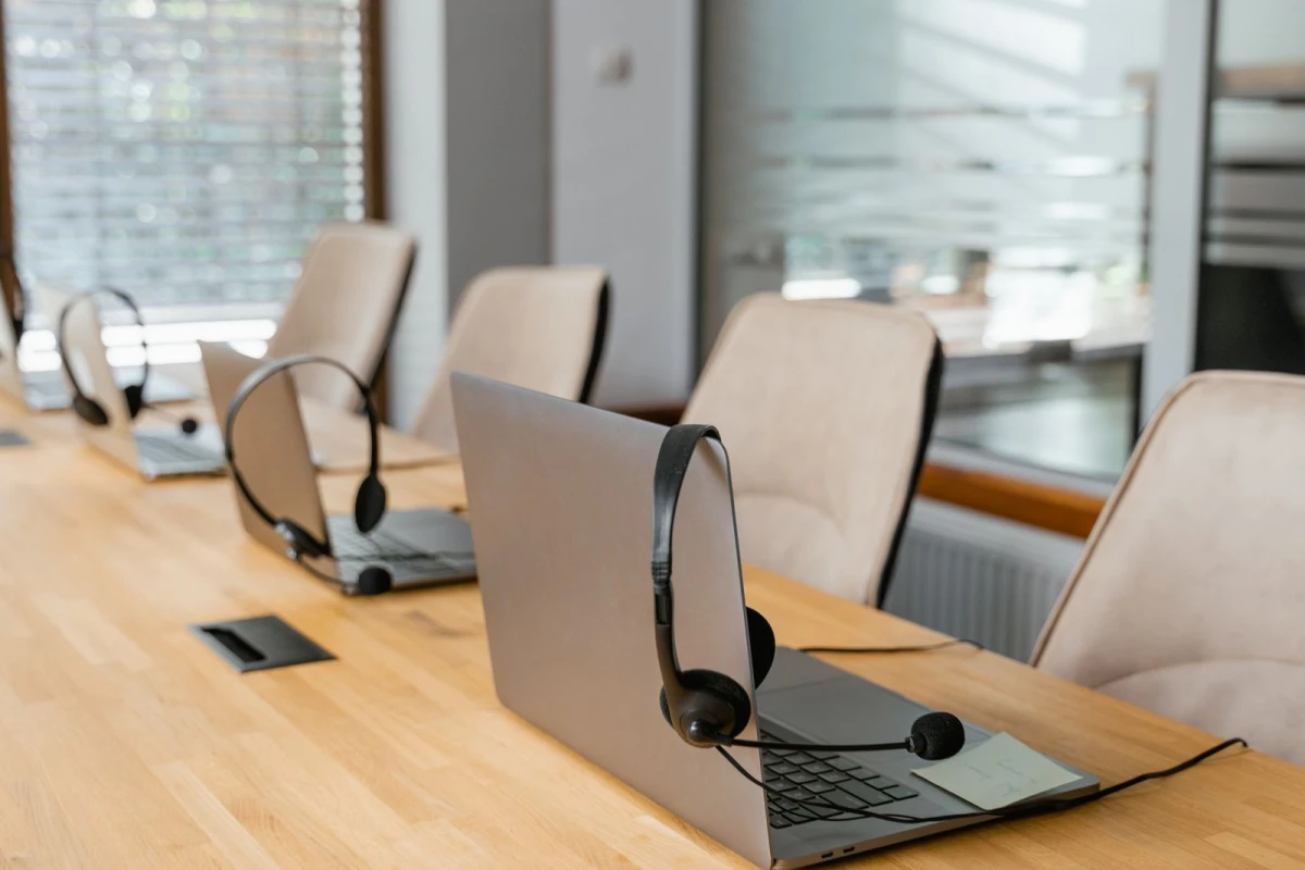 Claude for Customer Support: Better Complaint Replies and Helpdesk Notes