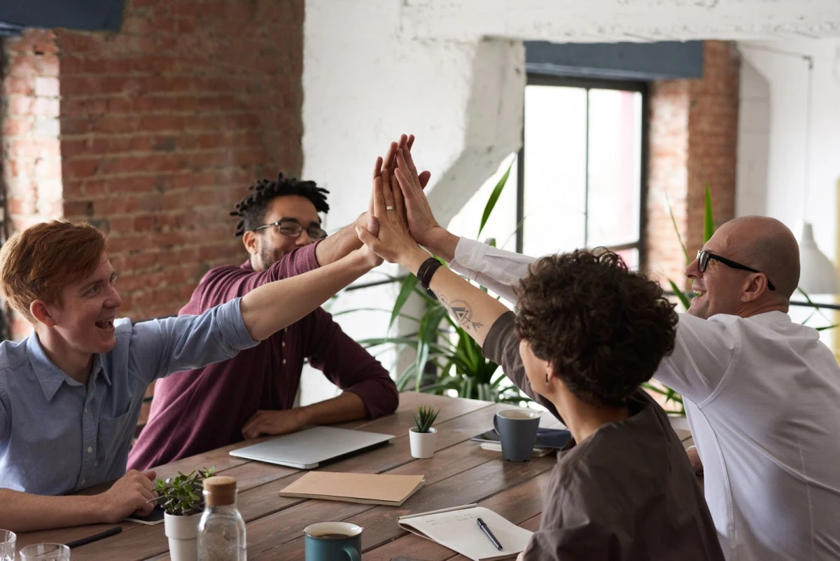 From Freelancer to Entrepreneur: Turning Skills Into a Scalable Service Business