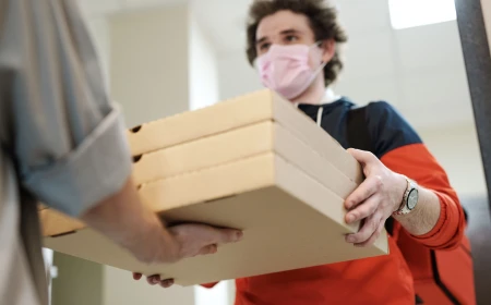 Food Delivery App Review: Menu Accuracy, Tracking, Refunds and Support