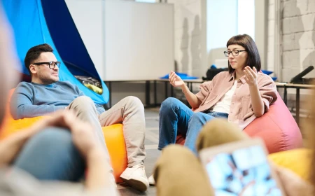 ChatGPT vs Hiring a Content Writer: What Should a Business Choose?